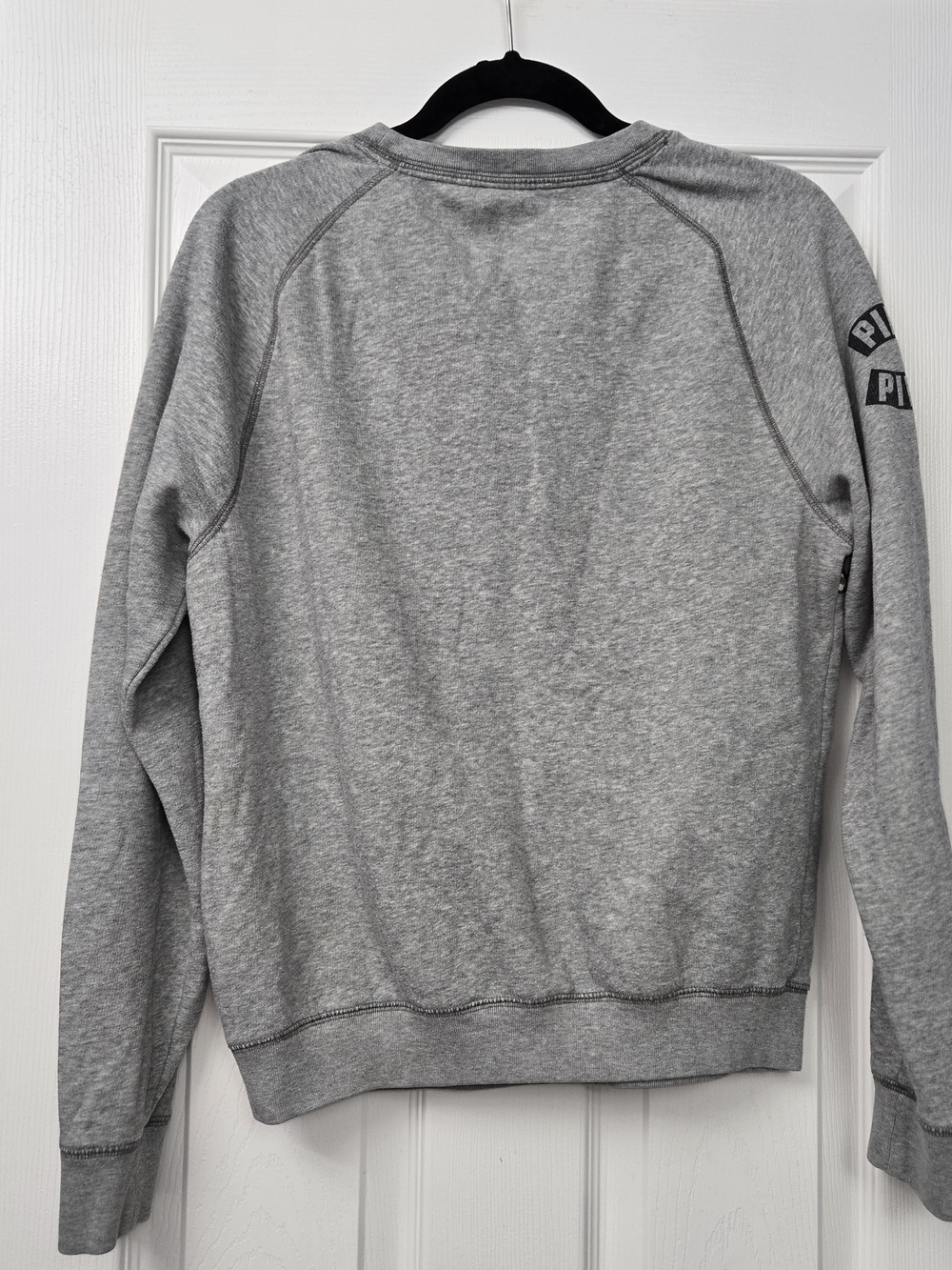 PINK Victoria's Secret Women Small Gray Leopard Animal Print Crewneck Sweatshirt - Picture 2 of 8